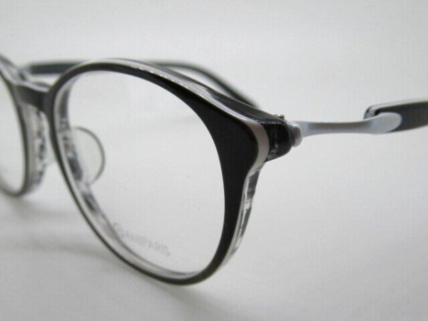 ９ブラック/ホワイト