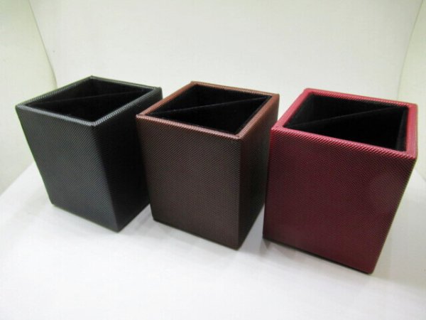 画像3: 3色あり　メガネスタンド　小物入れ　5910　取り外しできる仕切りで2本収納可　￥600 (3)