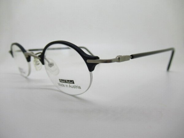 ブラックマット