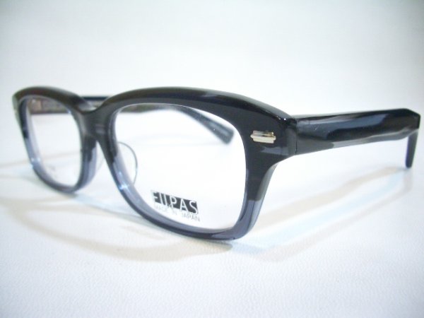 こちらの色は完売しました