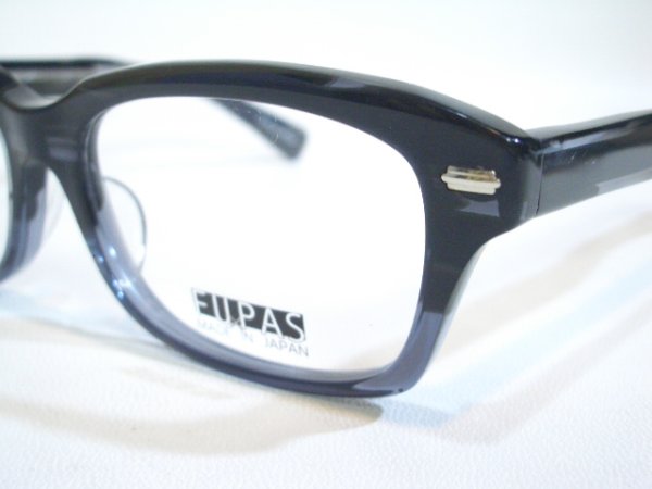 こちらの色は完売しました