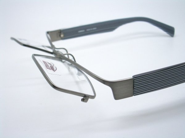 ４グレー/黒ストライプ完売