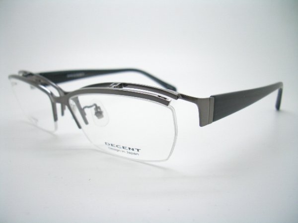 こちらのグレー色は完売しました