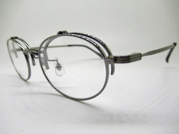 ３ヘアライングレー