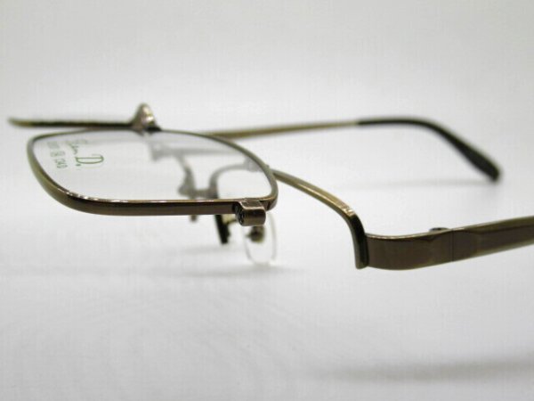 アンティークゴールド