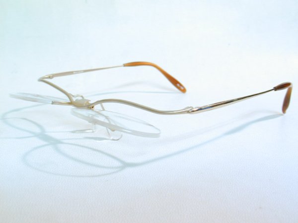 画像3: ２色あり　単式　Ｍａｒｙ　Ｌａｖｉａｎ　ＭＬ－３０　４８口　ＯＳロックネジ使用　βチタンテンプル (3)