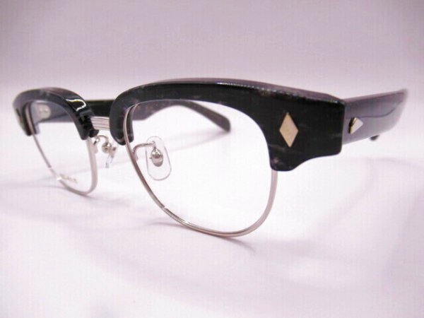 ２ストーンブラック