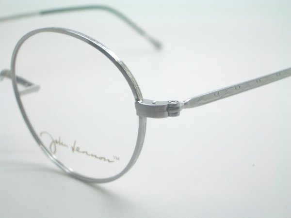 2　ヘアライングレー