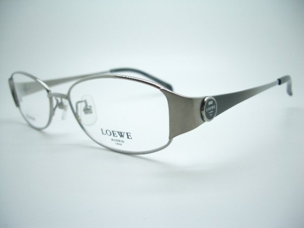 568　シルバーグレー系カラー