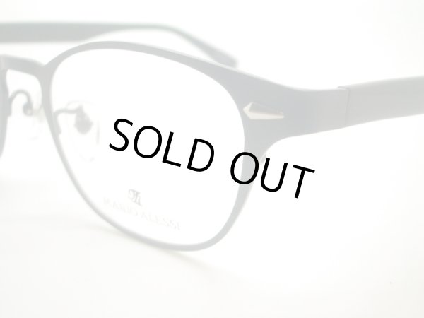 ４　ブラック/ブラック