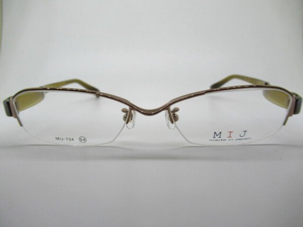 02ブラウン/クリアブラウン