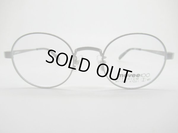 ３ヘアラインライトグレー