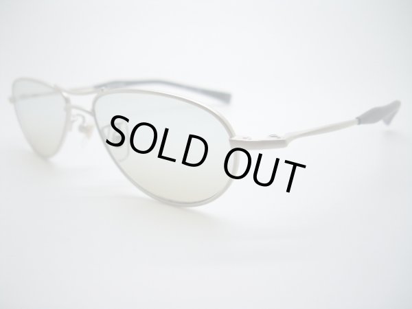 ２マットシルバー