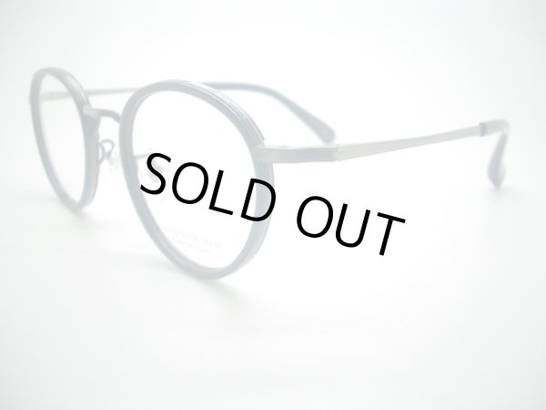 １　AT-SILVER/BLACK