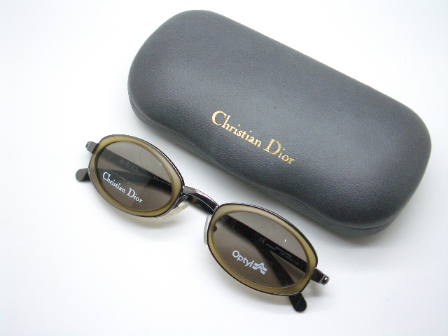 Christian Dior(クリスチャンディオール)　サングラス　ケース付き